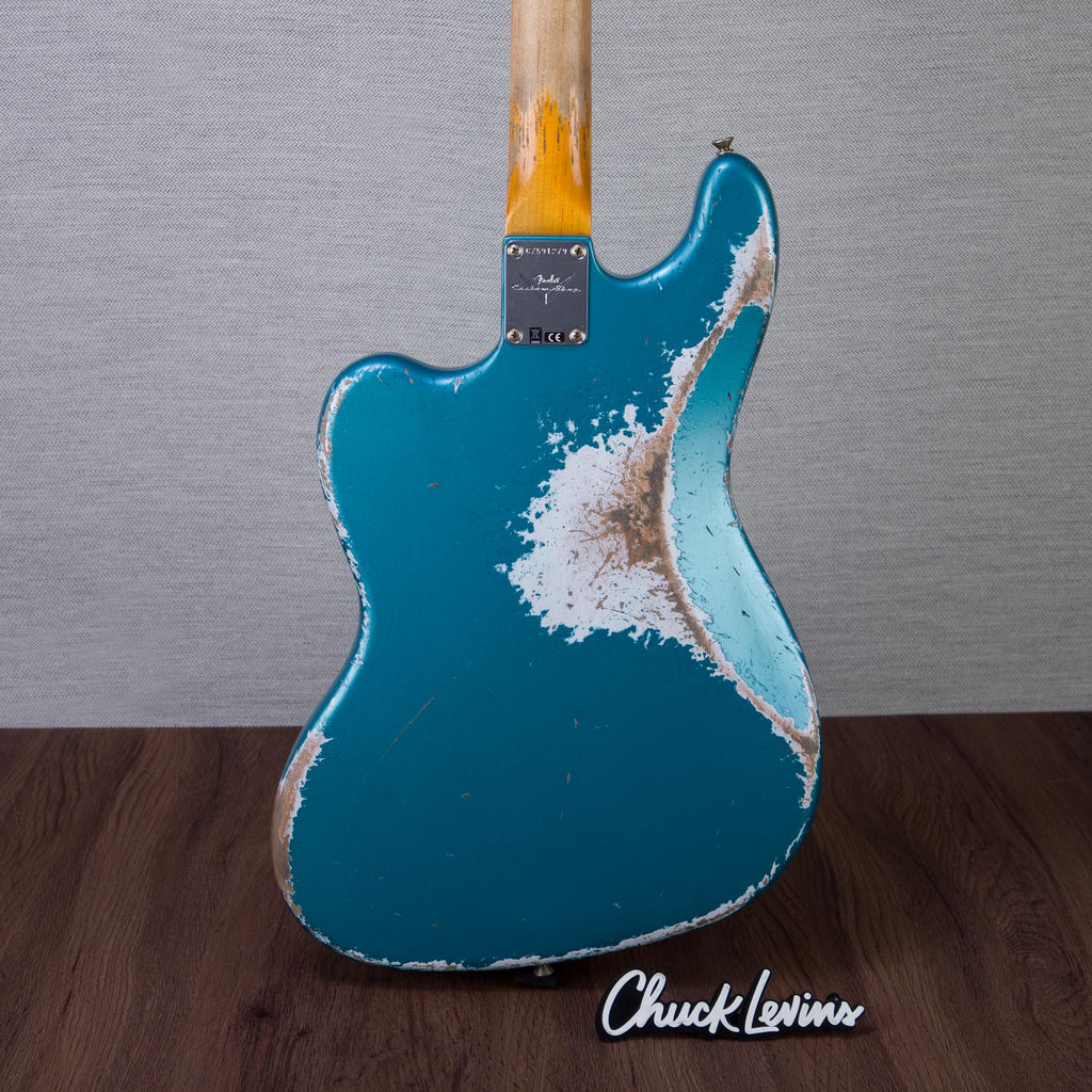 Fender Custom Shop 1962 Bass VI Super Heavy Relic Electric Guitar - Faded Ocean Turquoise - #CZ591279 - View 5 |