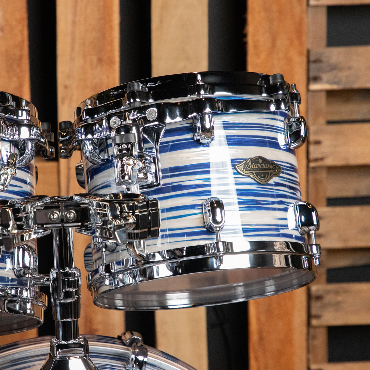 Tama Starclassic Walnut/Birch 5-Piece Shell Pack - Blue and White Oyster - View 3 | MusicMarket