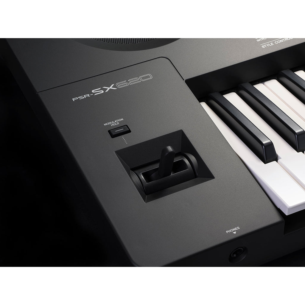 Yamaha PSR-SX620 61-Key Arranger Keyboard - View 10 | MusicMarket