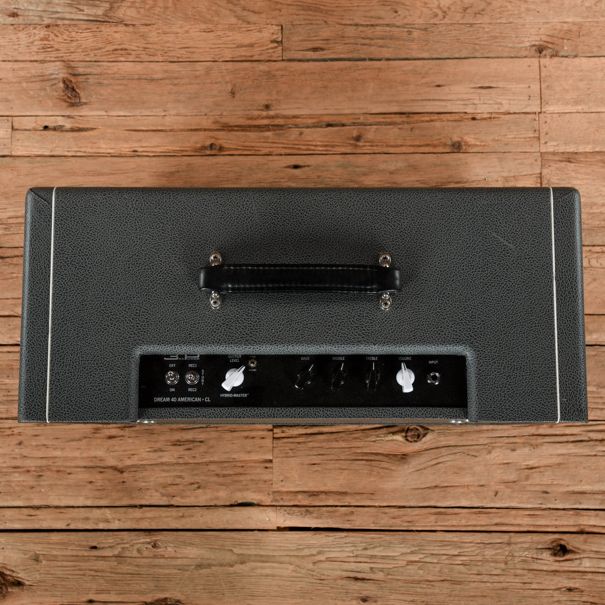 3rd Power Amplification Dream 40 American 40w 1x12 Combo - View 3 | MusicMarket