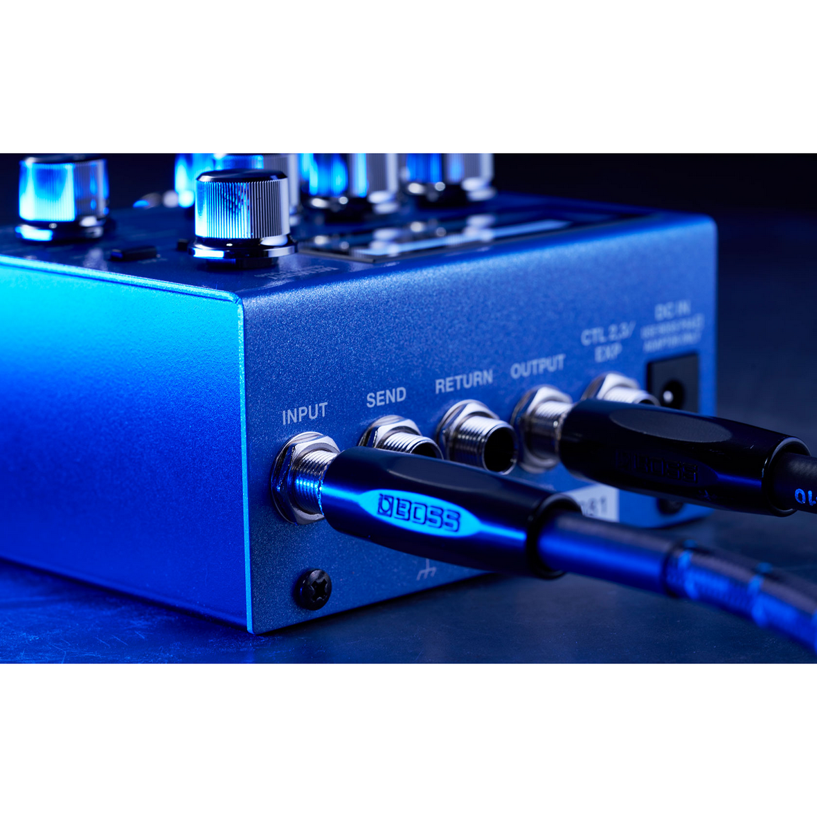Boss SY-200 Synthesizer Guitar Effects Pedal - View 9 | MusicMarket