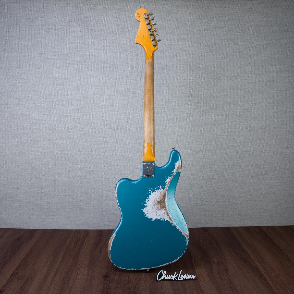 Fender Custom Shop 1962 Bass VI Super Heavy Relic Electric Guitar - Faded Ocean Turquoise - #CZ591279 - View 6 |