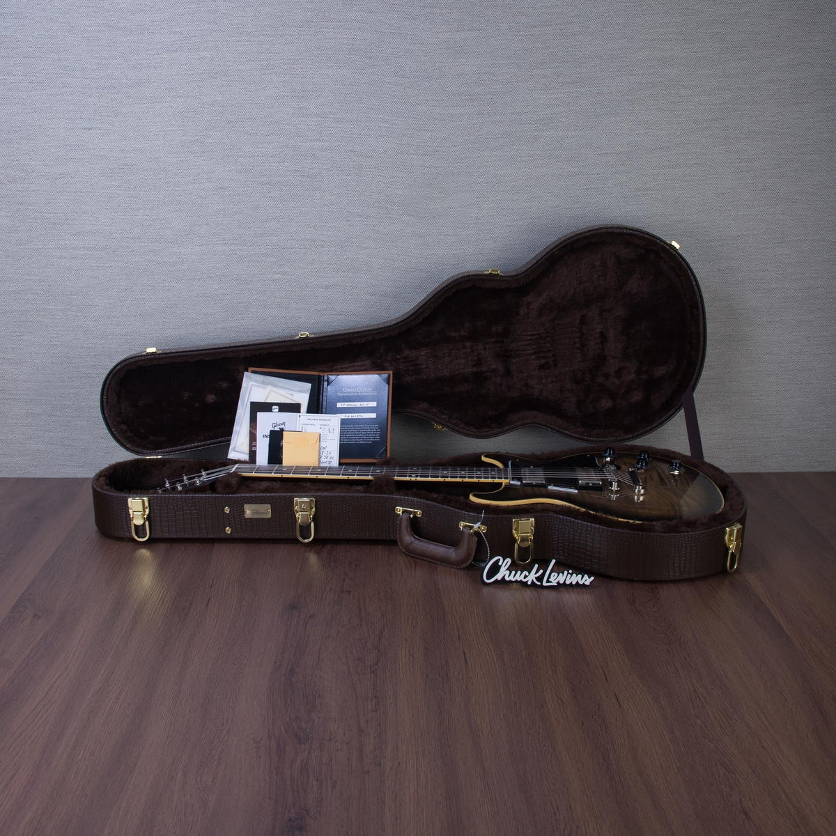 Gibson Custom Shop Les Paul Special Double Cut Electric Guitar - VOS Cobra Burst - #CS601270 - View 13 | MusicMarket
