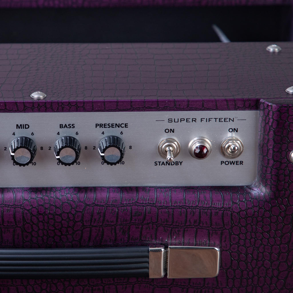 Magnatone Super Fifteen 1x12-Inch Tube Combo Guitar Amplifier - Purple - View 6 | MusicMarket