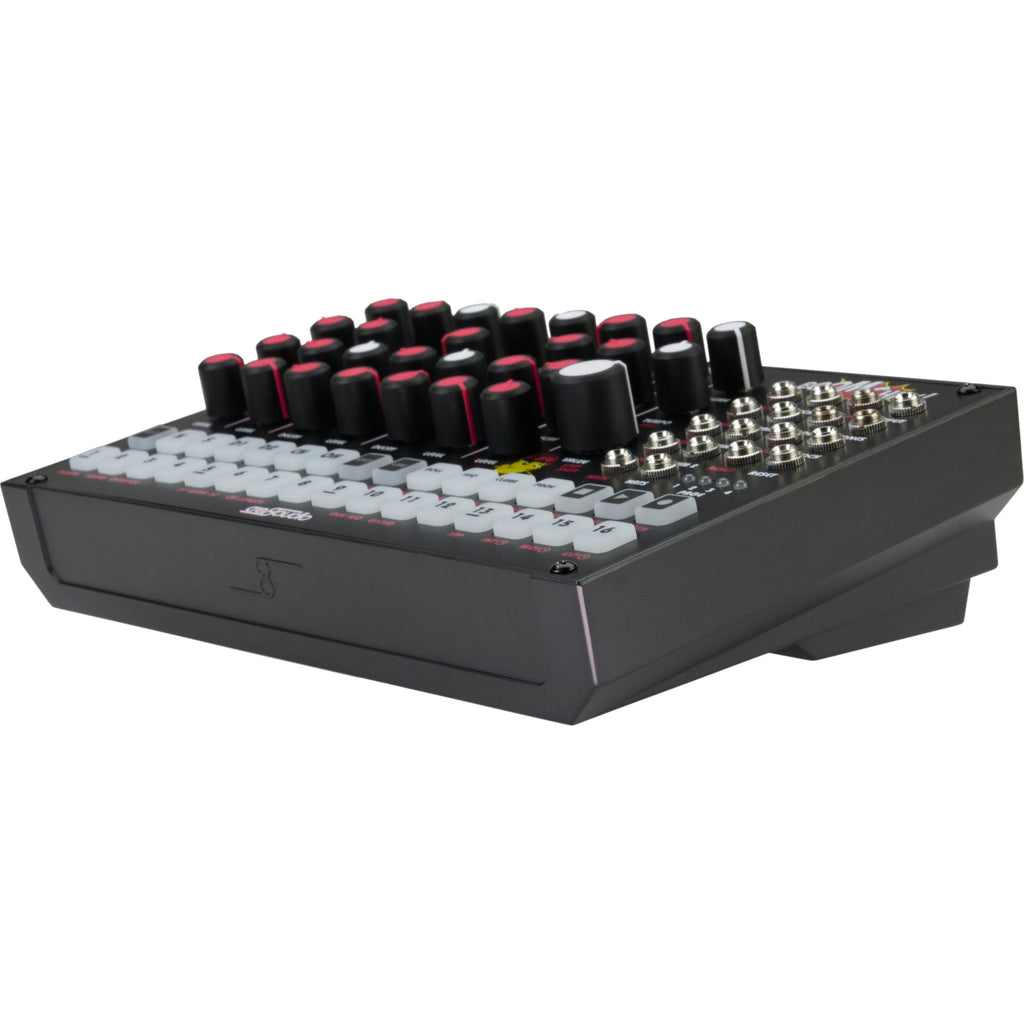 Cre8Audio Boom Chick Pure Analog Drum Machine - View 4 | MusicMarket