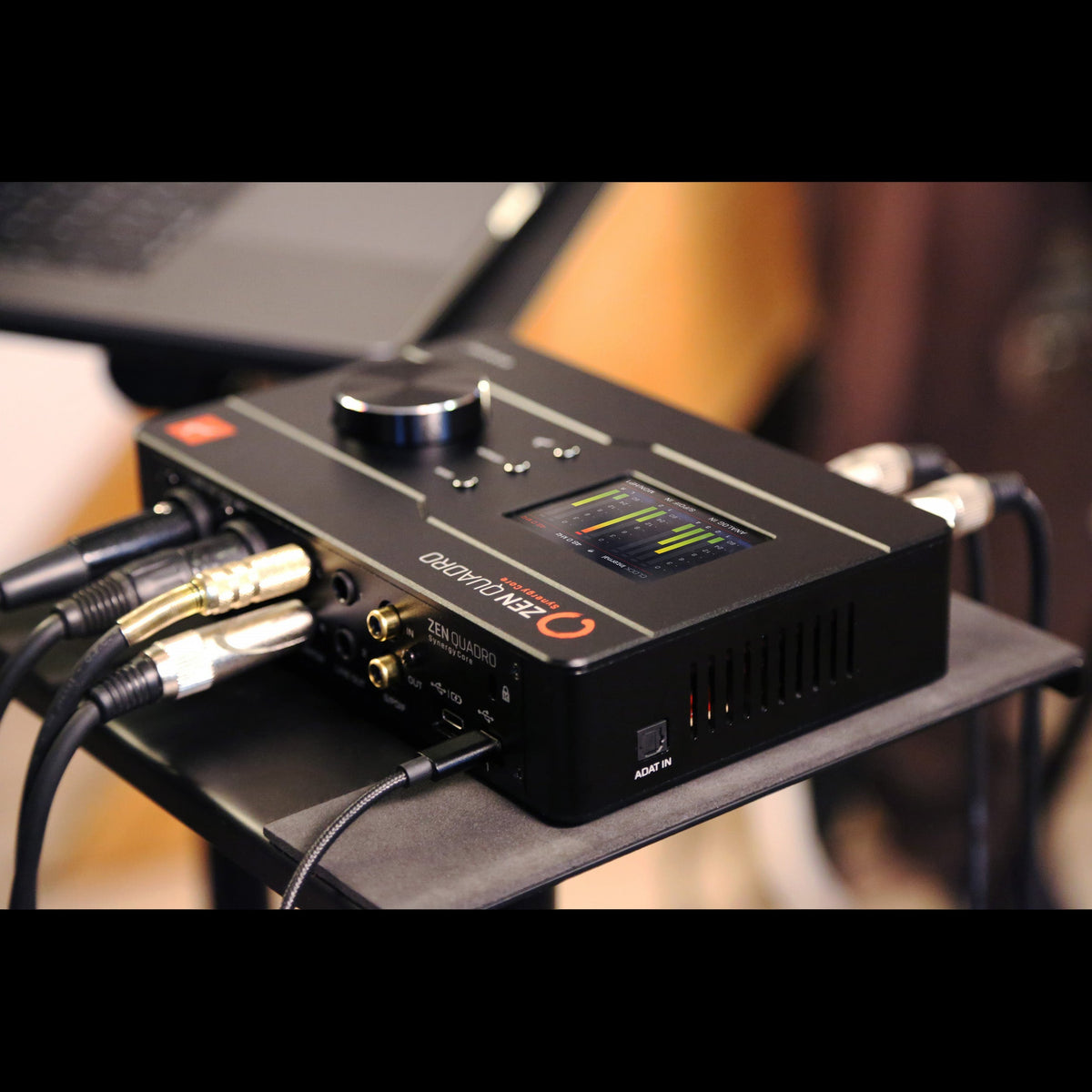 Antelope Audio Zen Quadro Synergy Core 14x10 Dual USB-Bus Powered Interface - View 11 | MusicMarket