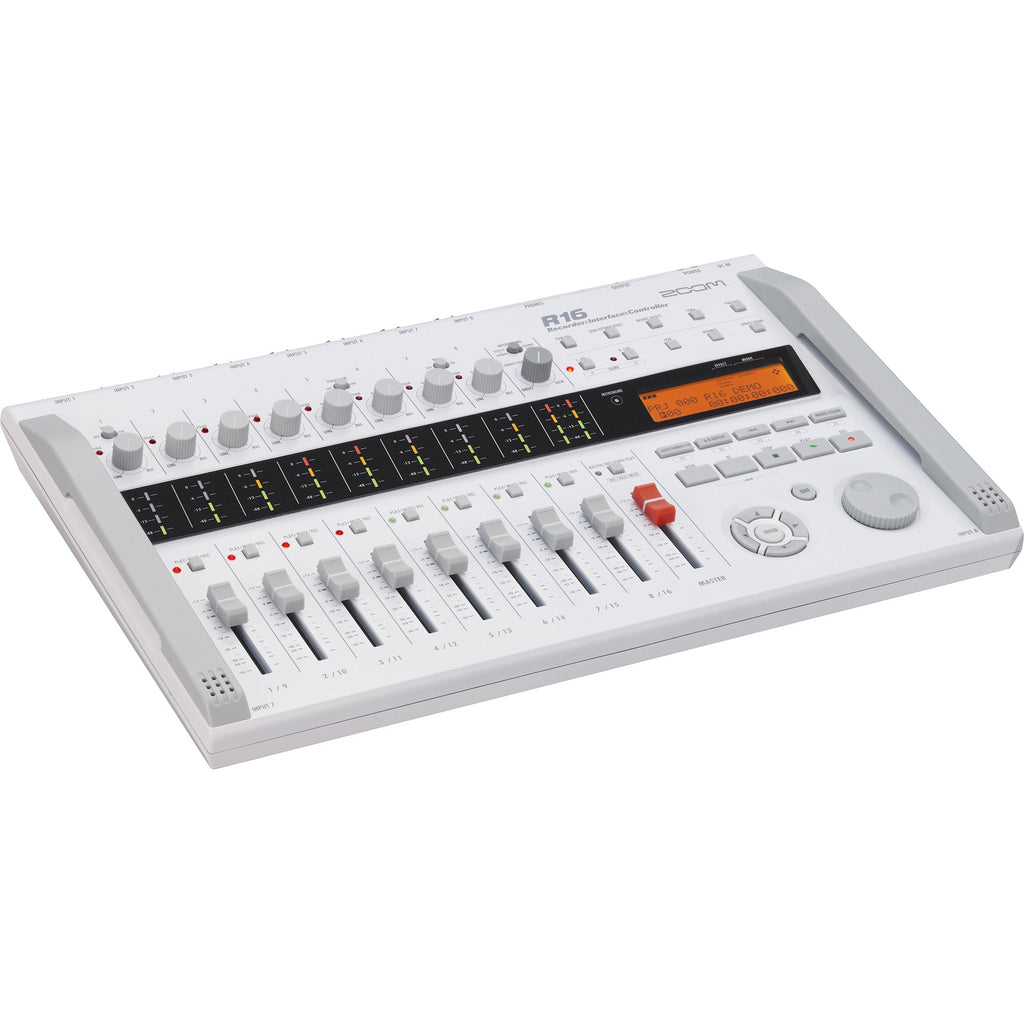 Zoom R16 Recorder Interface Controller - View 3 | MusicMarket