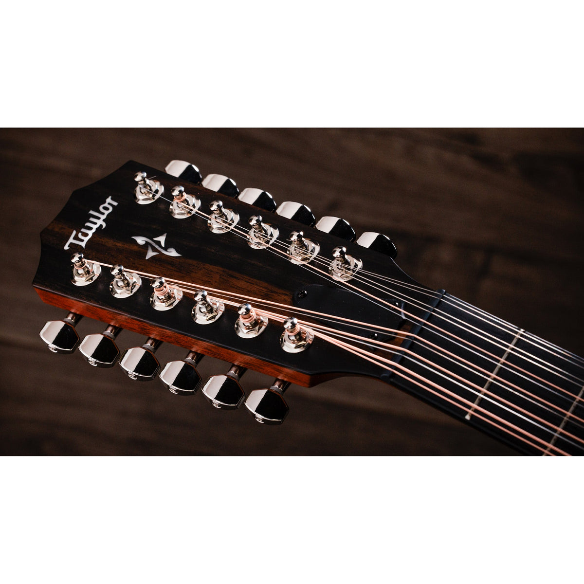 Taylor 454ce 12-String Grand Auditorium Acoustic Electric Guitar - Natural - View 4 | MusicMarket