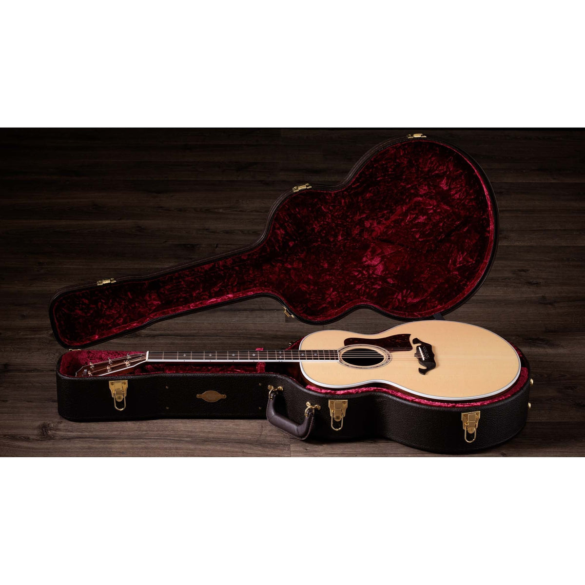 Taylor Legacy 815e Jumbo Acoustic Electric Guitar - View 5 | MusicMarket
