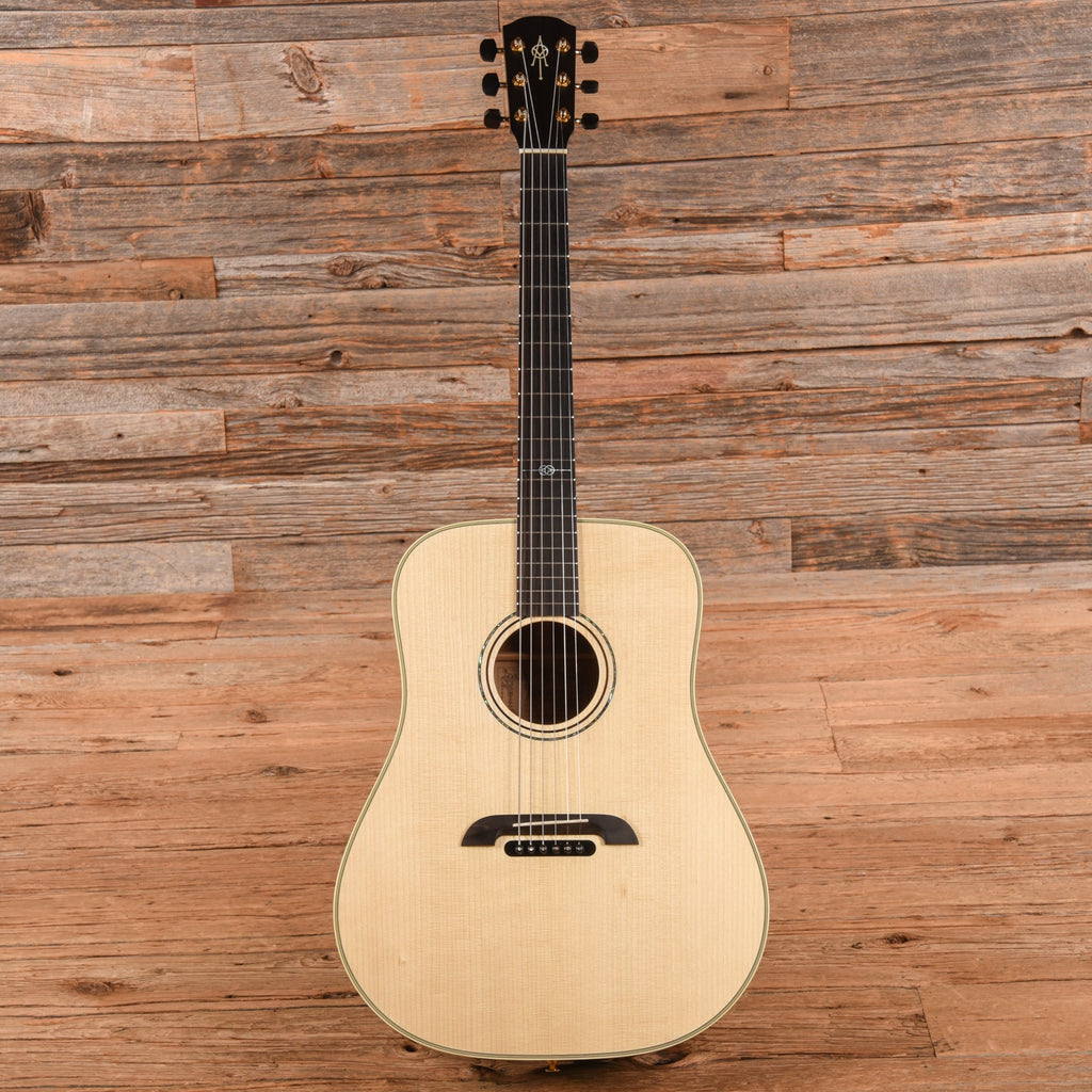 Alvarez DYM60HD Natural - View 4 | MusicMarket
