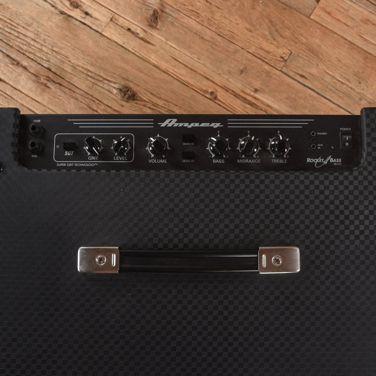 Ampeg RB-210 Rocket Bass 500-Watt 2x10" Bass Combo - View 3 | MusicMarket