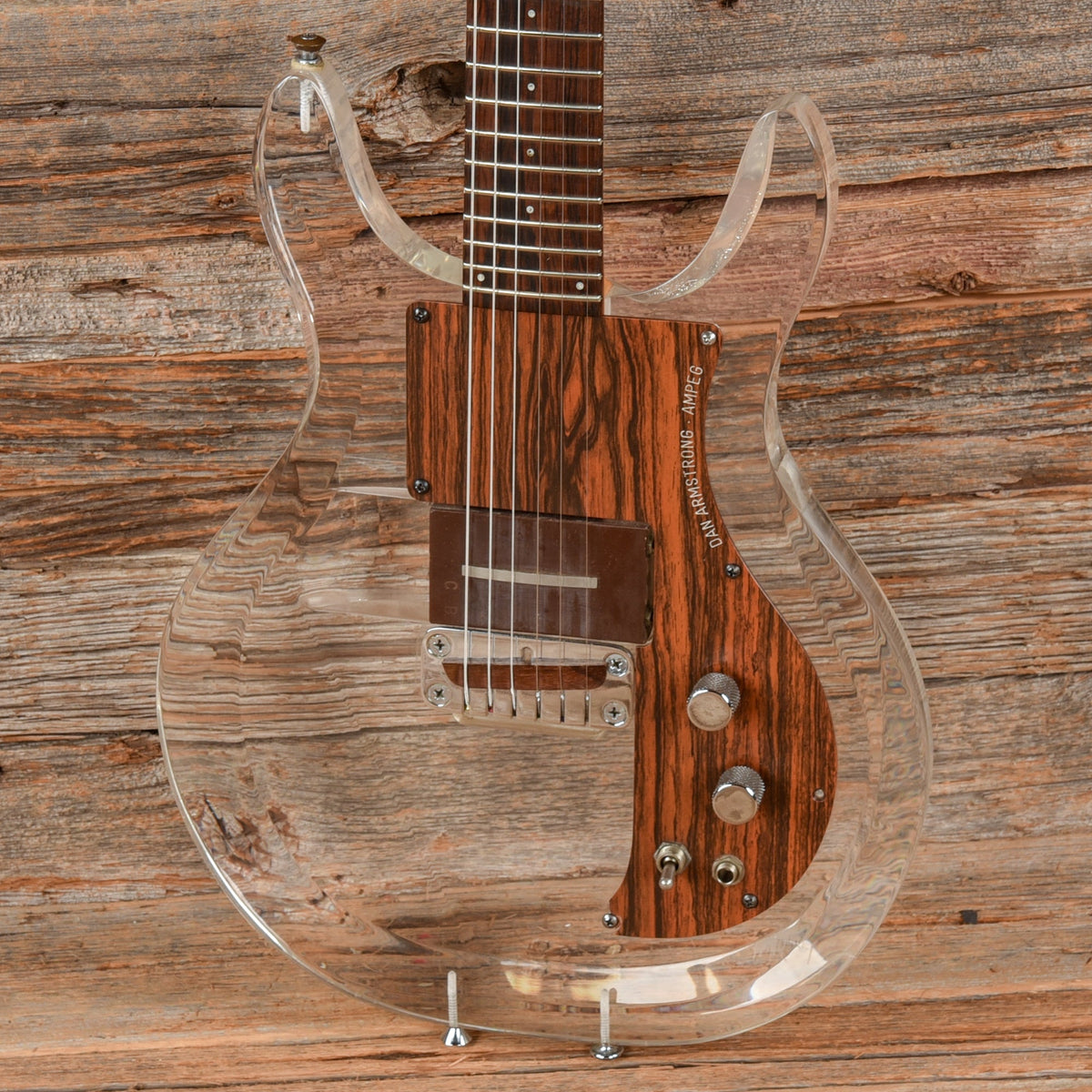 Ampeg Dan Armstrong Clear 1969 - Joe Trohman - View 2 | MusicMarket