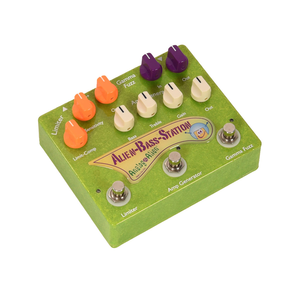 Analog Alien Alien Bass Station Pedal - View 2 | MusicMarket