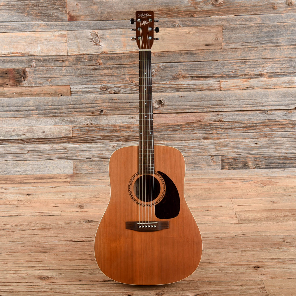 Art & Lutherie Cedar Dreadnought Sunburst 2004 - View 4 | MusicMarket