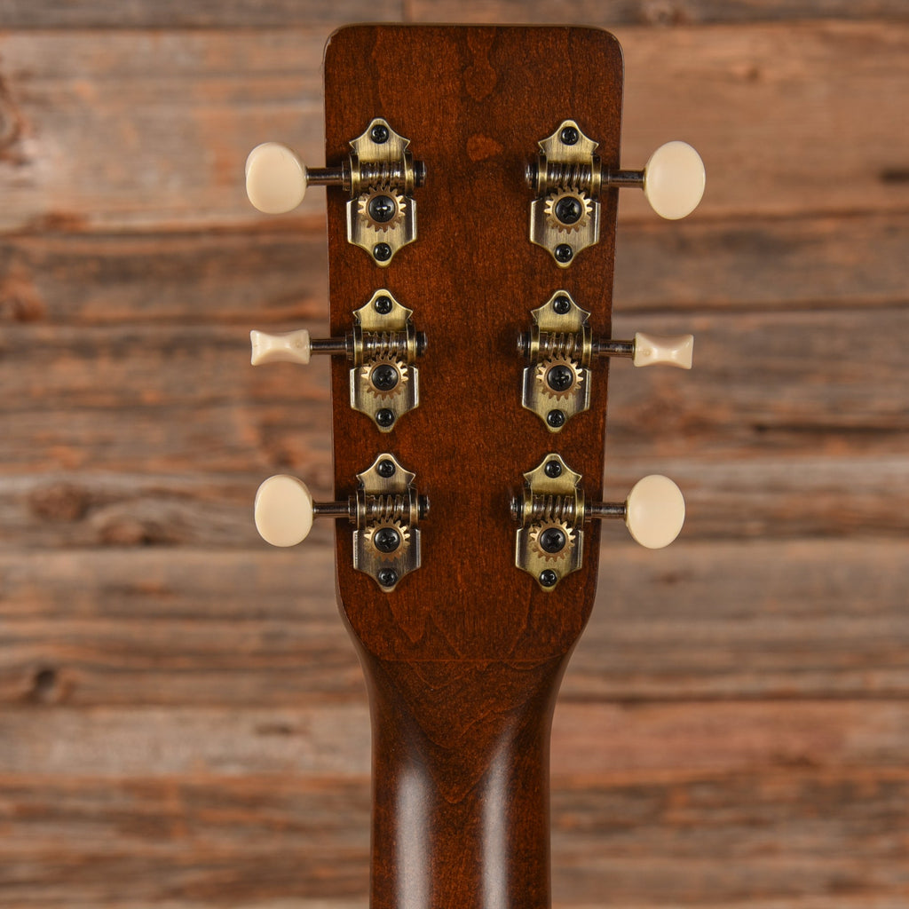 Art & Lutherie Legacy Sunburst - View 7 | MusicMarket