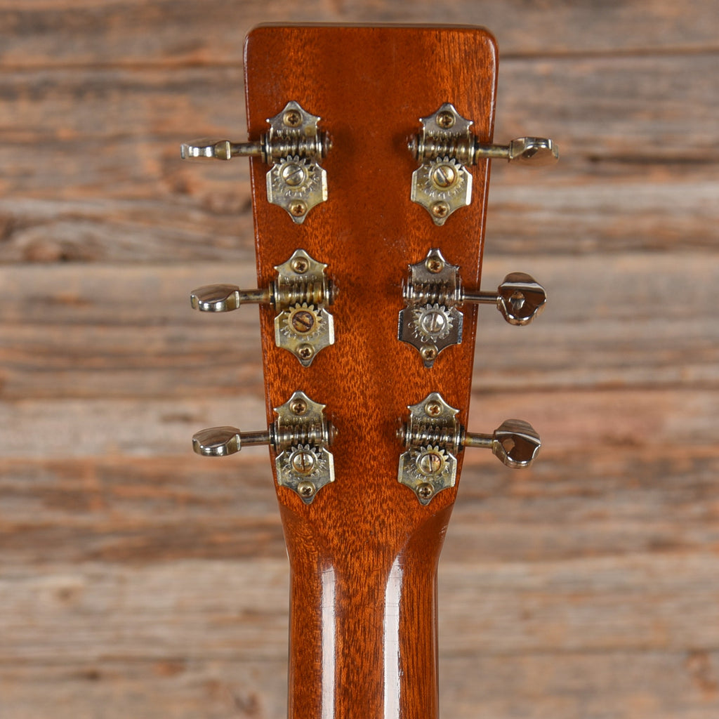 Atkin Essential OM Natural - View 7 | MusicMarket