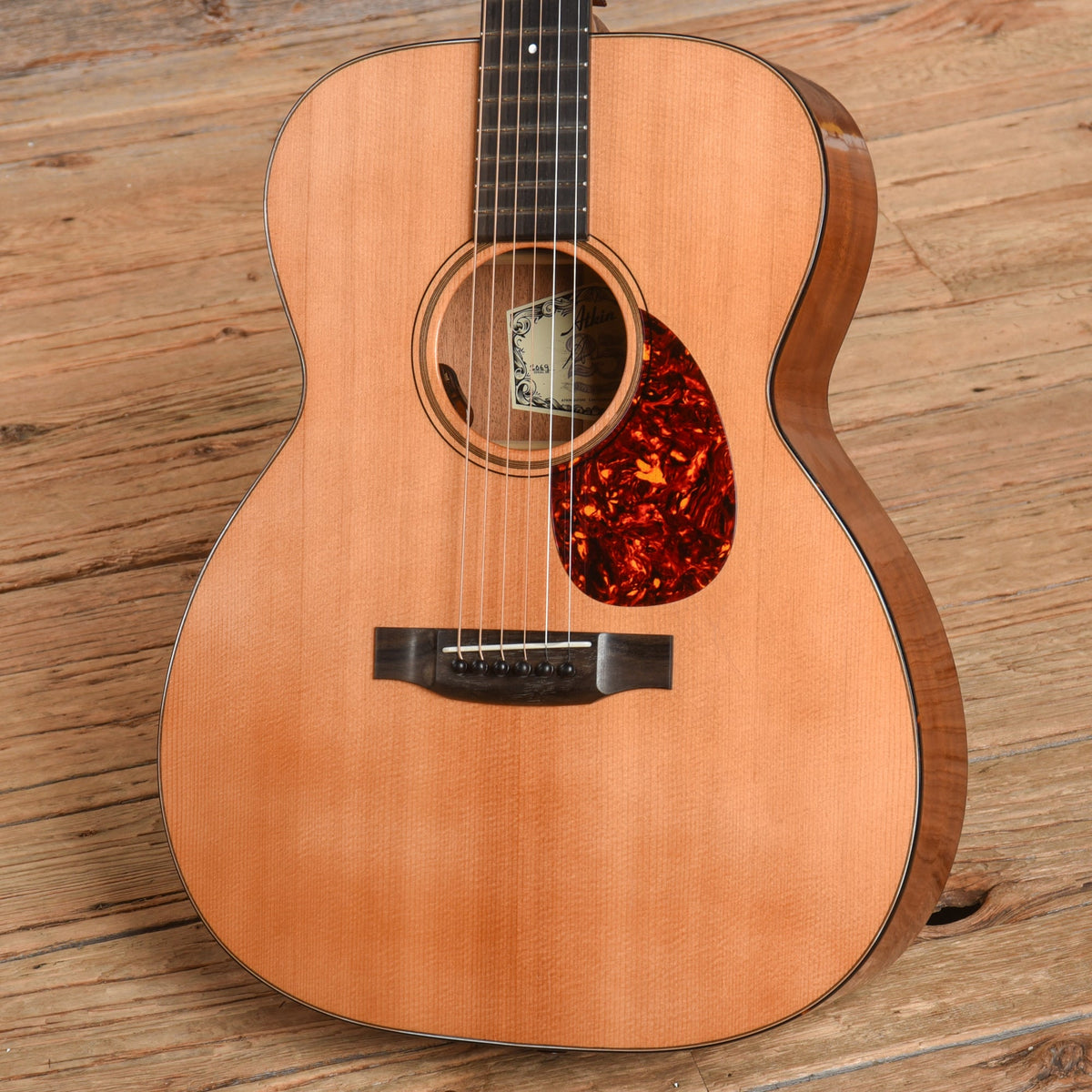Atkin Essential OM Natural - View 2 | MusicMarket