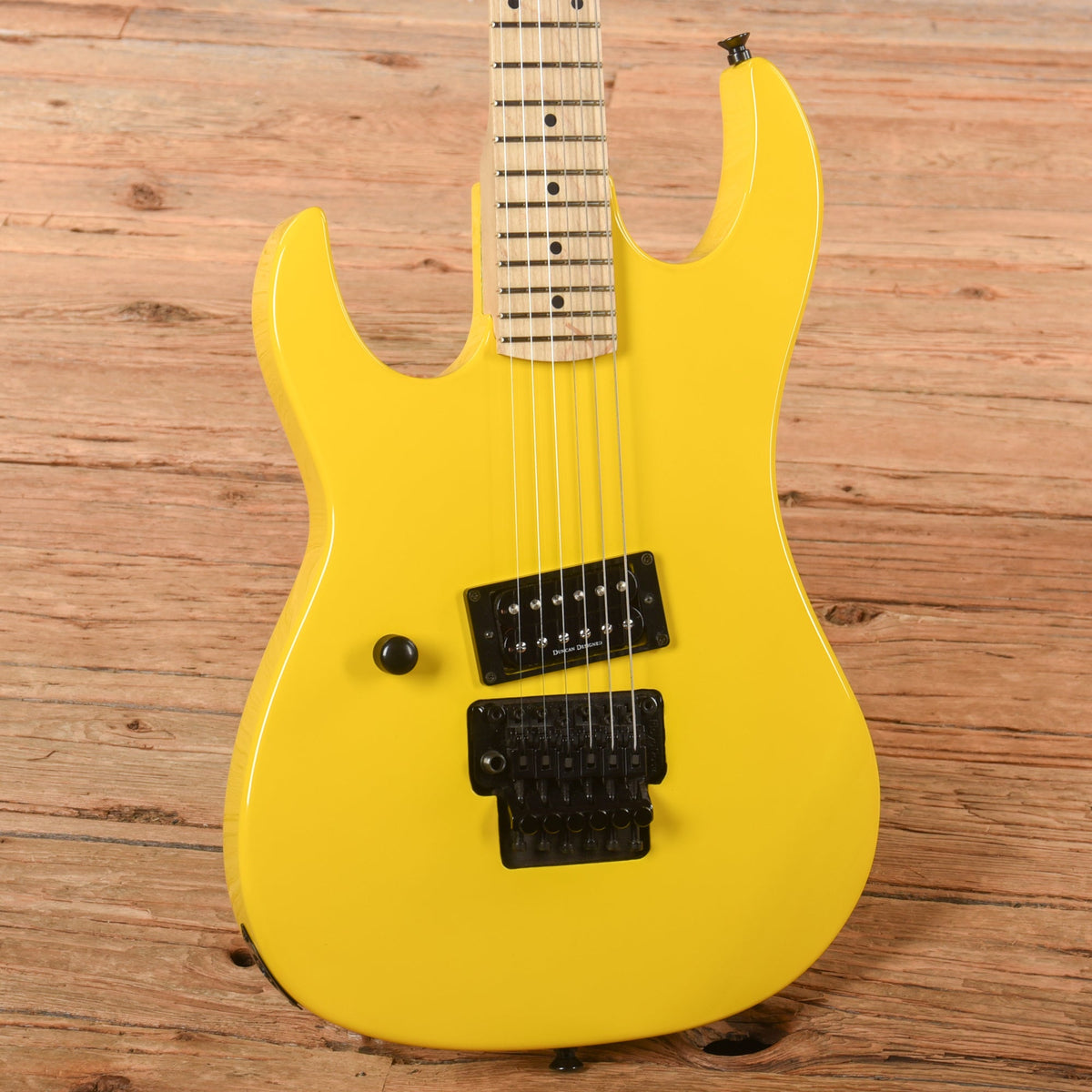 B.C. Rich Gunslinger Yellow LEFTY - View 2 | MusicMarket