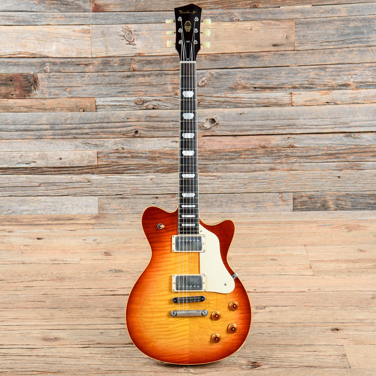 Bartlett Retrospec Sunburst - View 4 | MusicMarket