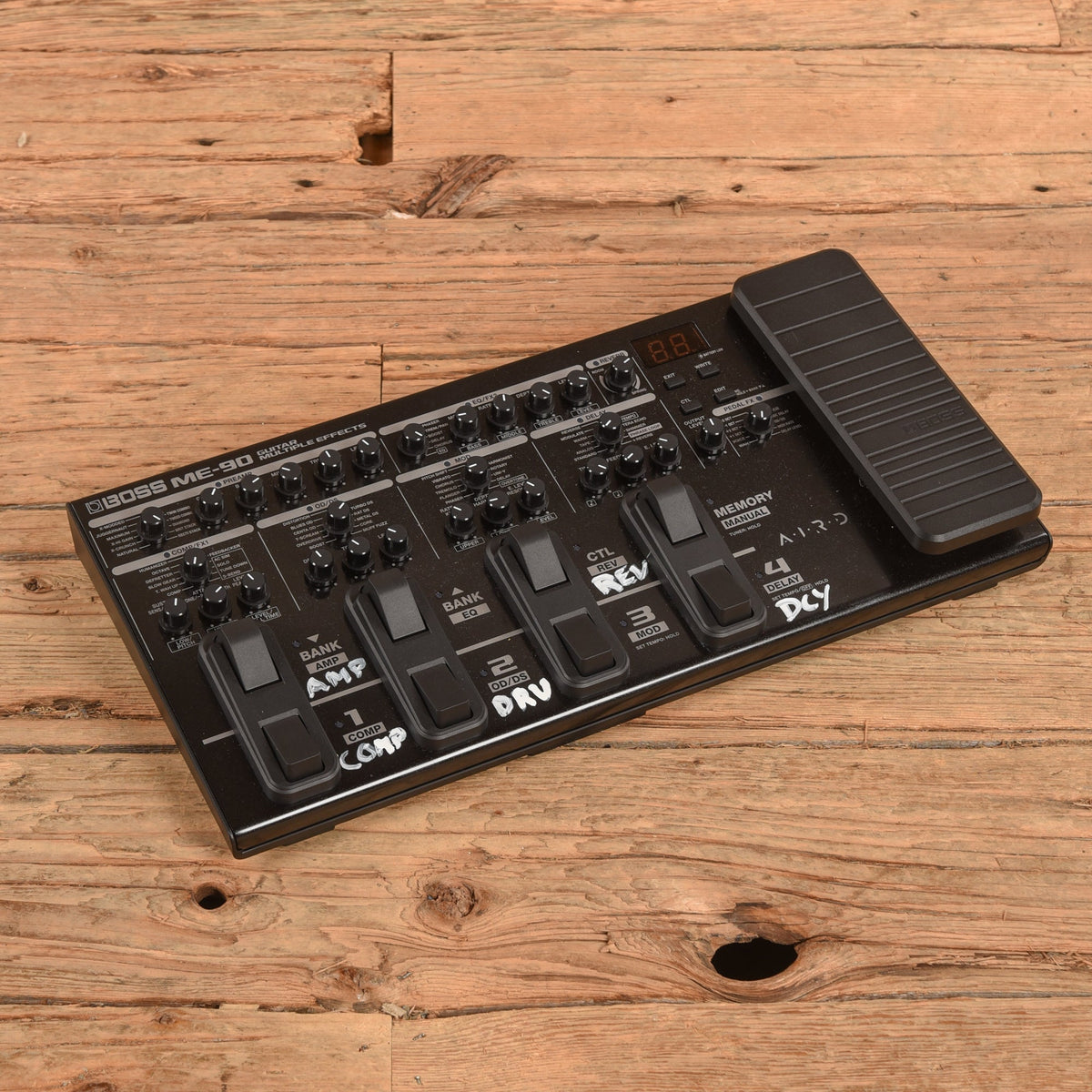 Boss ME90 Multi Effects Processor - John Oates - MusicMarket