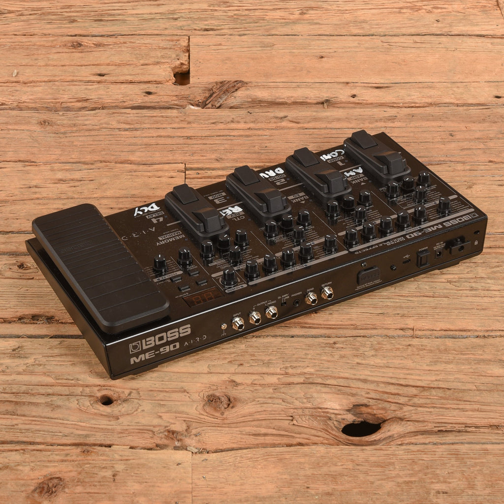 Boss ME90 Multi Effects Processor - John Oates - View 2 | MusicMarket