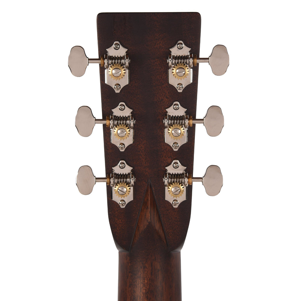 Bourgeois Downeast OMCE Soloist Thermo-Cured Sitka/Honduran Mahogany Natural - View 7 | MusicMarket