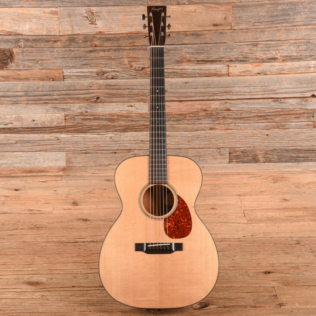 Bourgeois Touchstone Country Boy/TS OM Natural - View 4 | MusicMarket