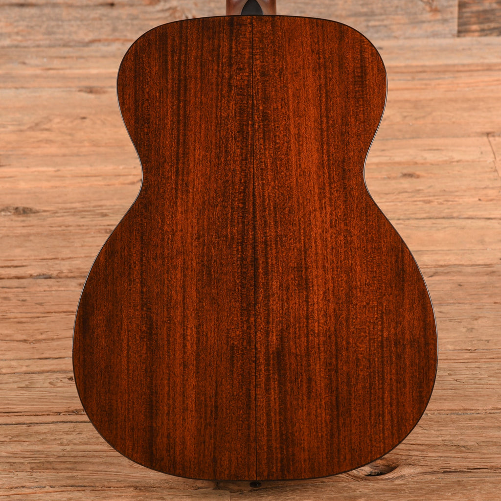 Bourgeois Touchstone Country Boy/TS OM Natural - View 3 | MusicMarket