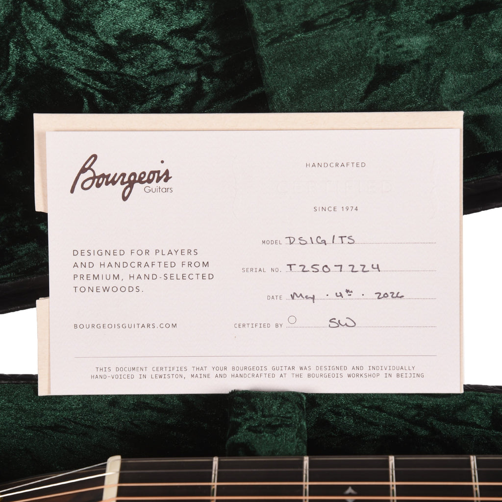 Bourgeois Touchstone Signature D Torrefied Alaskan Sitka/Madagascar Rosewood Natural - View 9 | MusicMarket