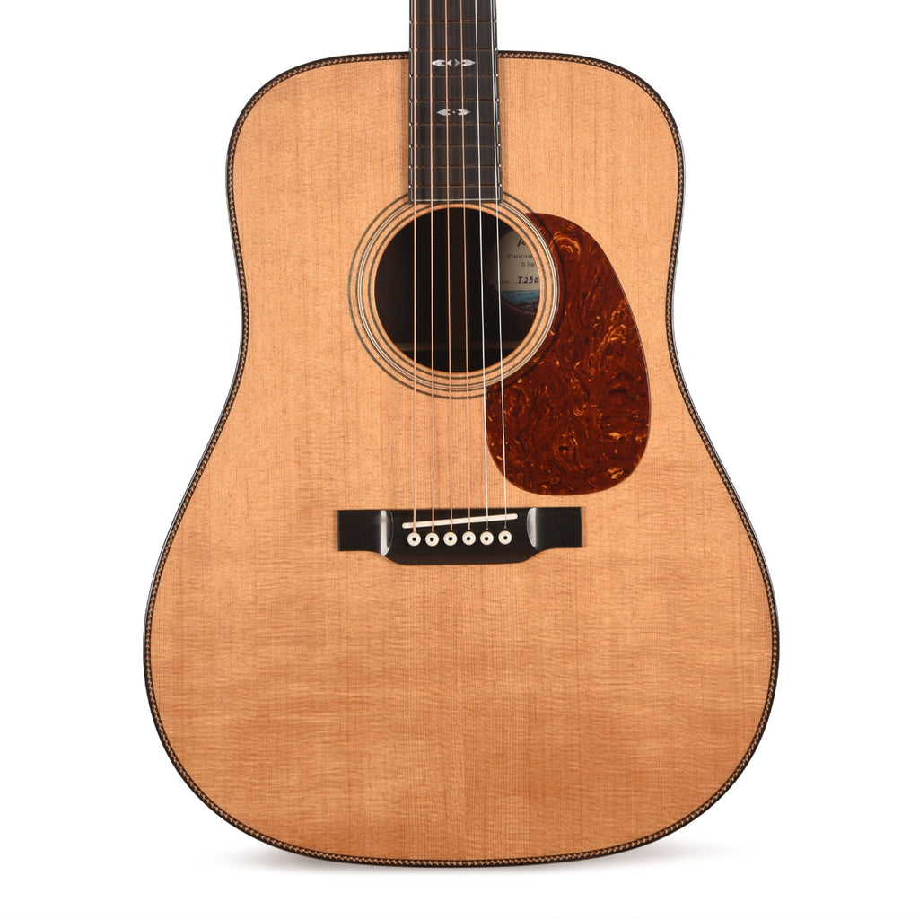 Bourgeois Touchstone Signature D Torrefied Alaskan Sitka/Madagascar Rosewood Natural - View 2 | MusicMarket