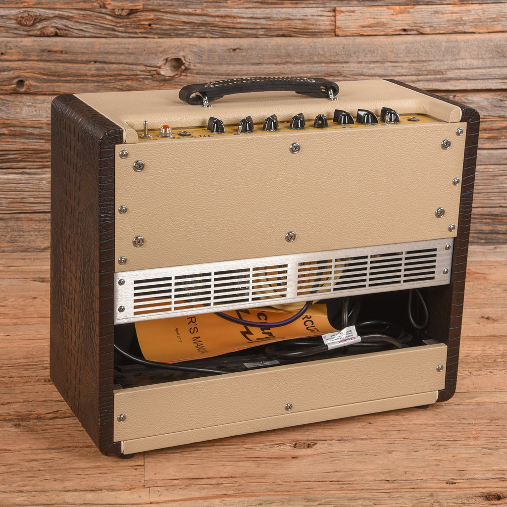 Carr Mercury V 16-Watt 1x12" Guitar Combo Amp - View 2 | MusicMarket
