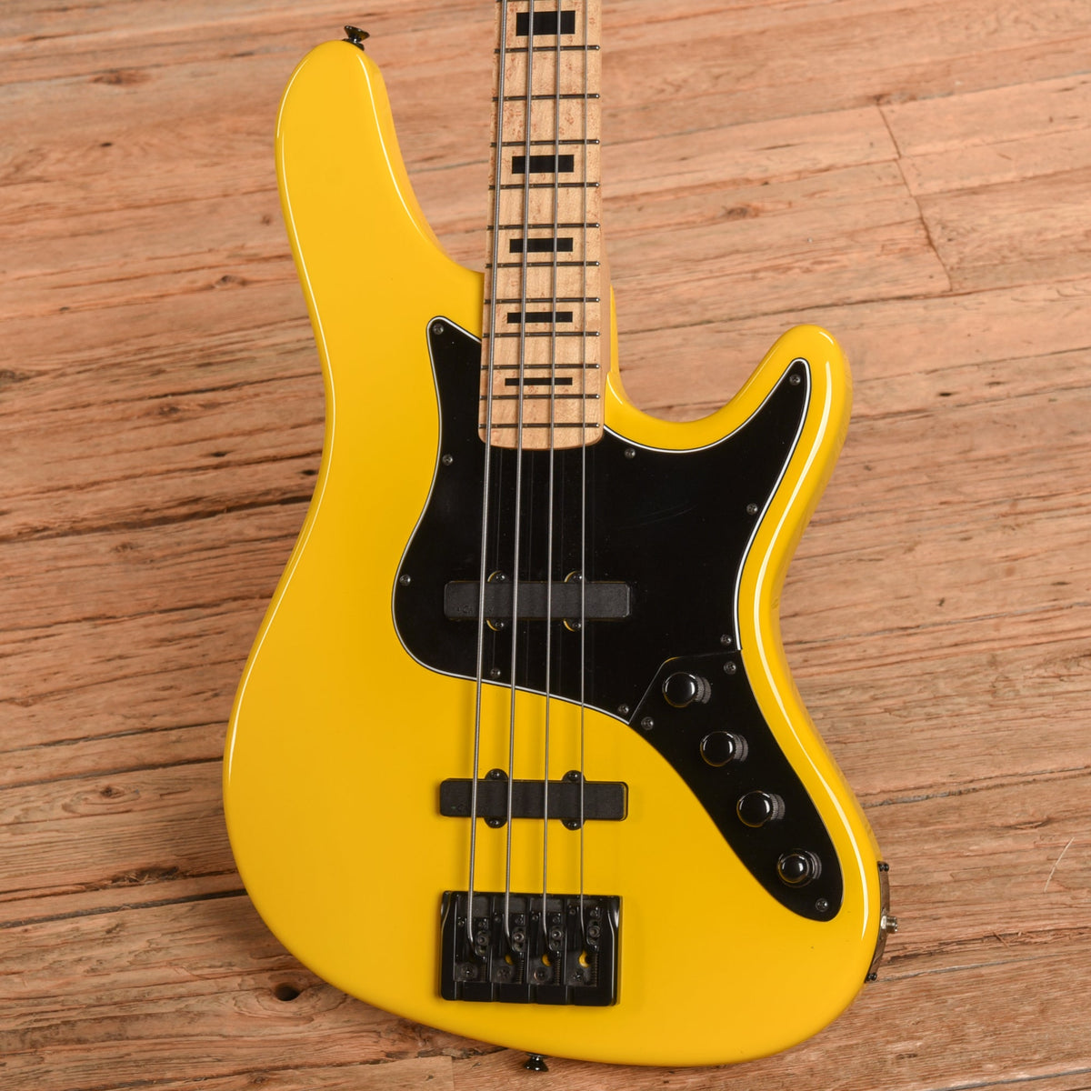 Carvin JB4000 Yellow - View 2 | MusicMarket