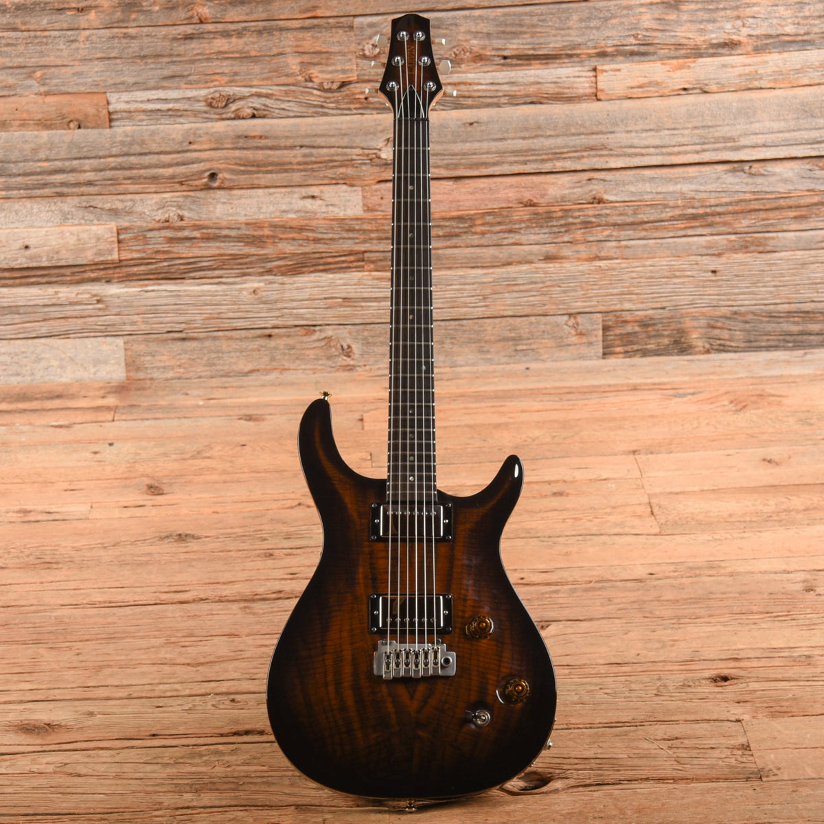 Carvin CT6 Sunburst - View 4 | MusicMarket