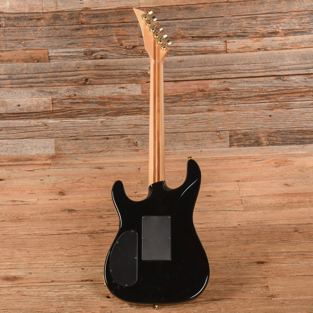Carvin ST300 Transparent Green - View 5 | MusicMarket