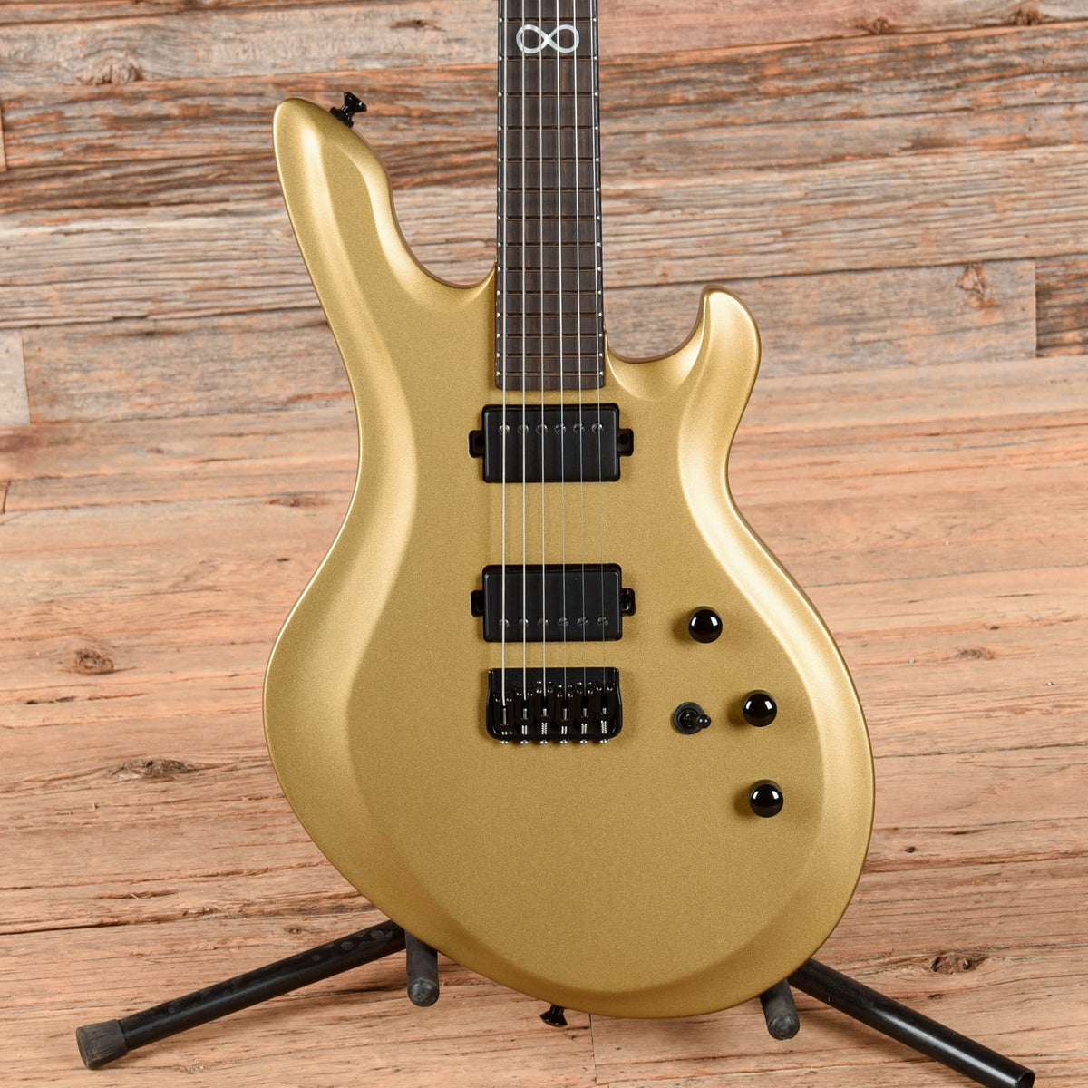 Chapman Guardian Cyber Gold 2024 - MusicMarket
