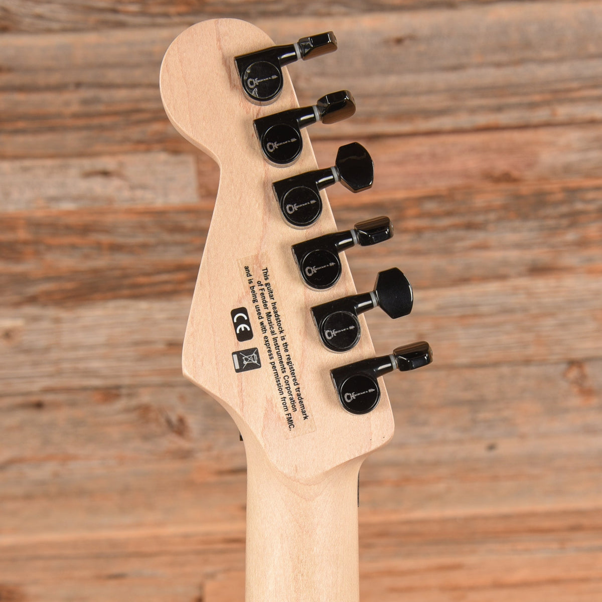Charvel Pro-Mod So-Cal Style 1 HH FR Neon Yellow 2015 - View 7 | MusicMarket
