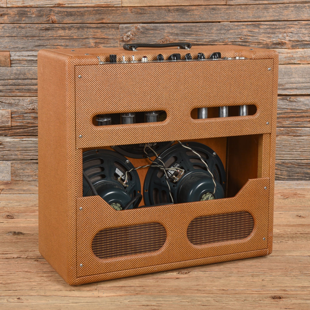 Clark Amplification Tyger Combo - View 2 | MusicMarket