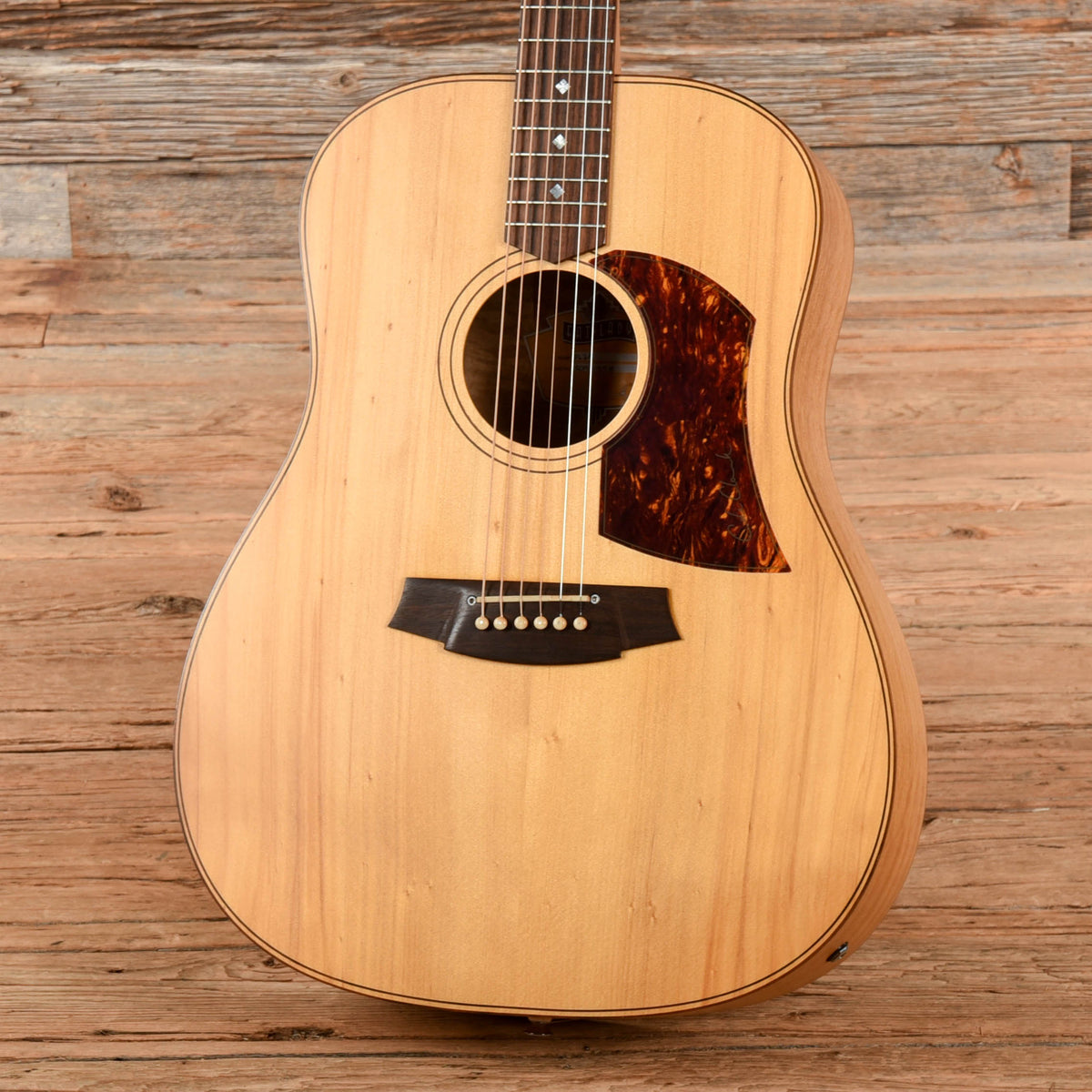 Cole Clark Fat Lady FL2A Natural - View 2 | MusicMarket