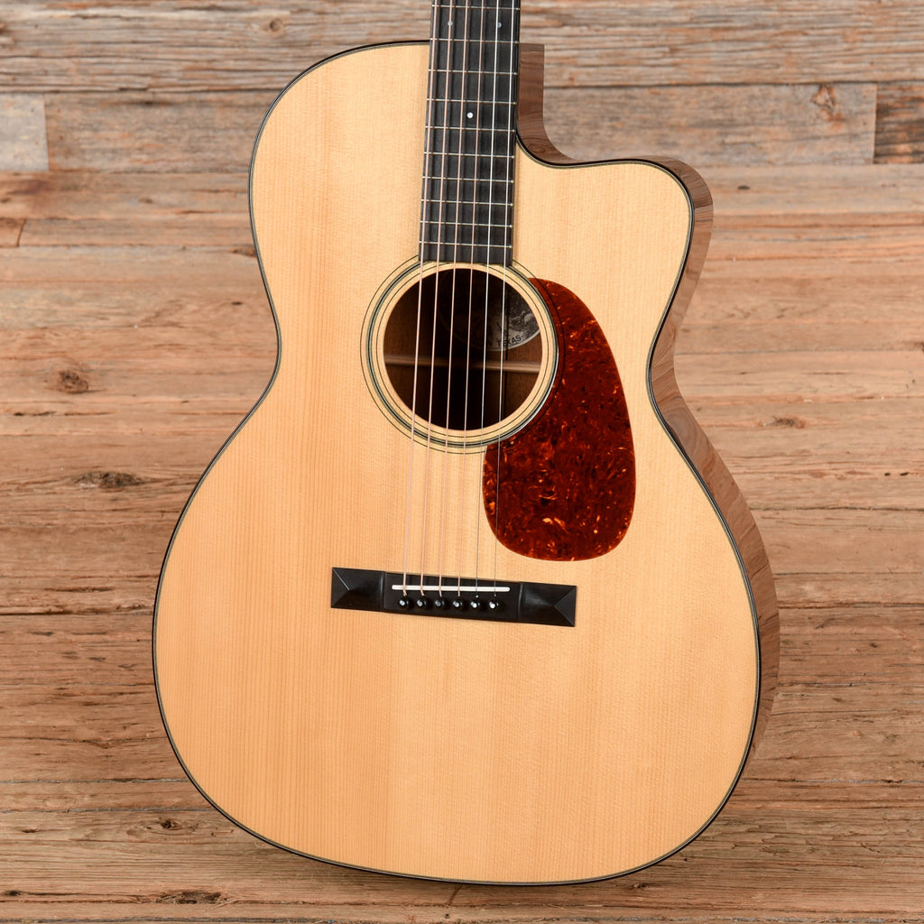 Collings 0001A Cutaway Natural - View 2 | MusicMarket