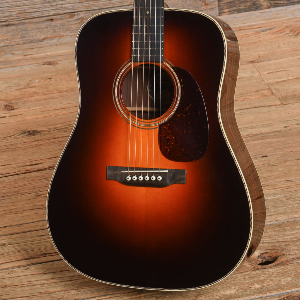 Collings D2HA Traditional Sunburst 2020 - View 2 | MusicMarket