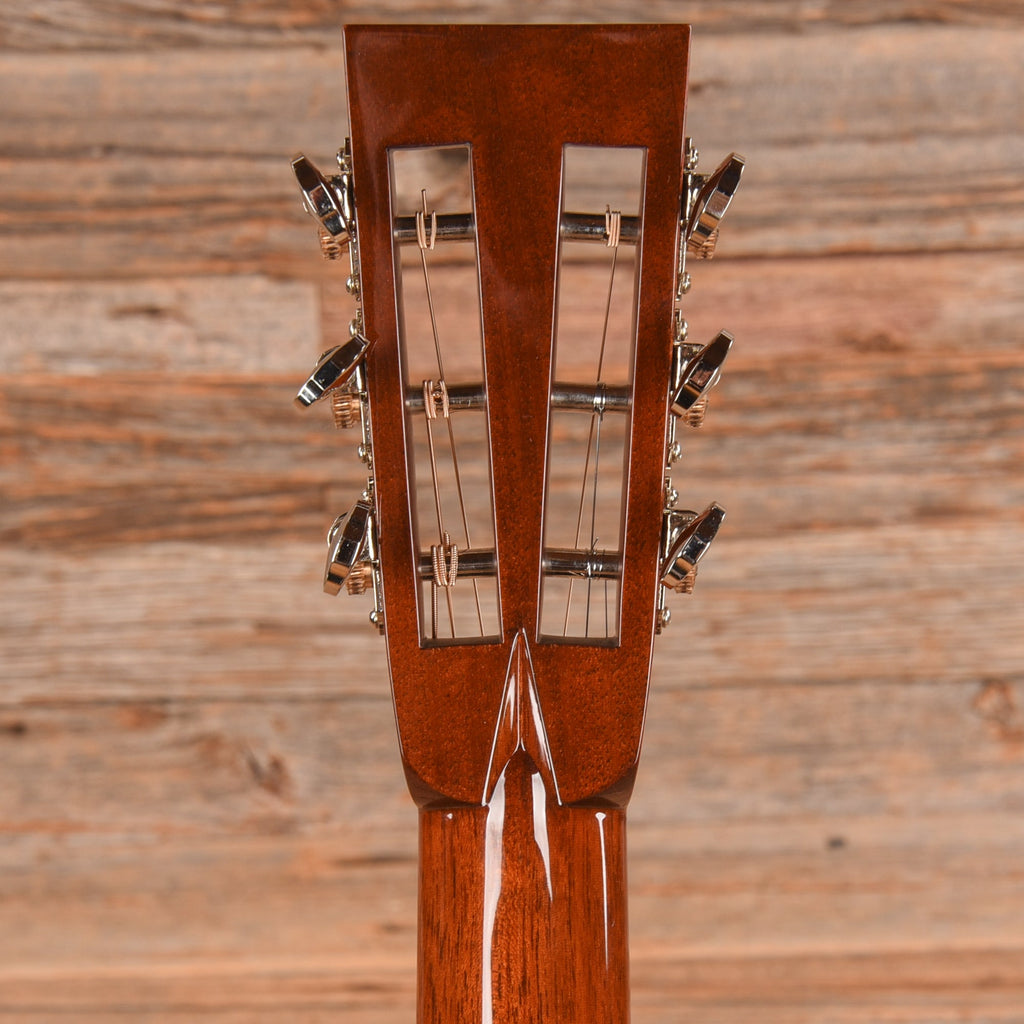 Collings 00-MH1 Natural 2023 LEFTY - View 7 | MusicMarket