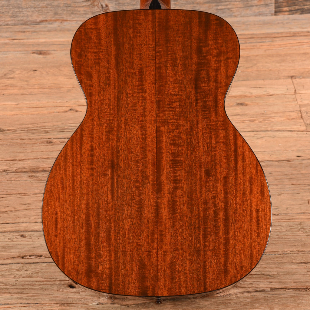 Collings OM1T OGS Old Growth Sitka Spruce Western Shade Sunburst 2024 - View 3 | MusicMarket