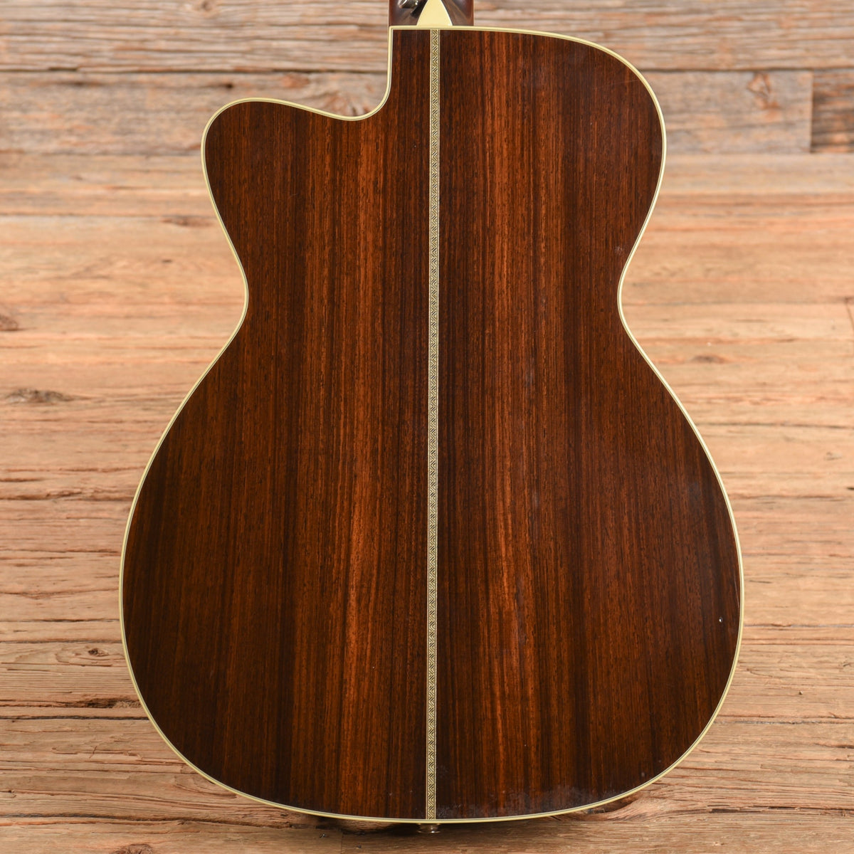 Collings OM2H Cutaway Natural - View 3 | MusicMarket
