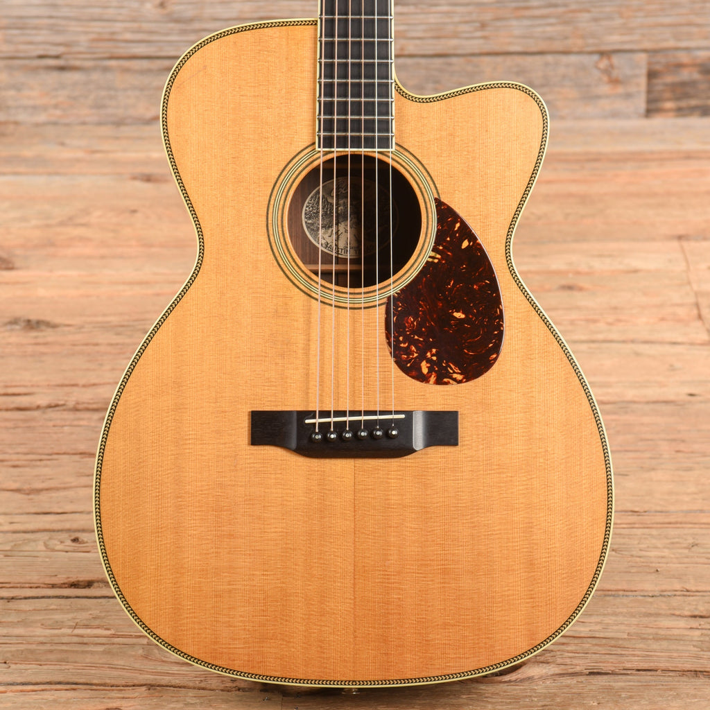 Collings OM2H Cutaway Natural - MusicMarket