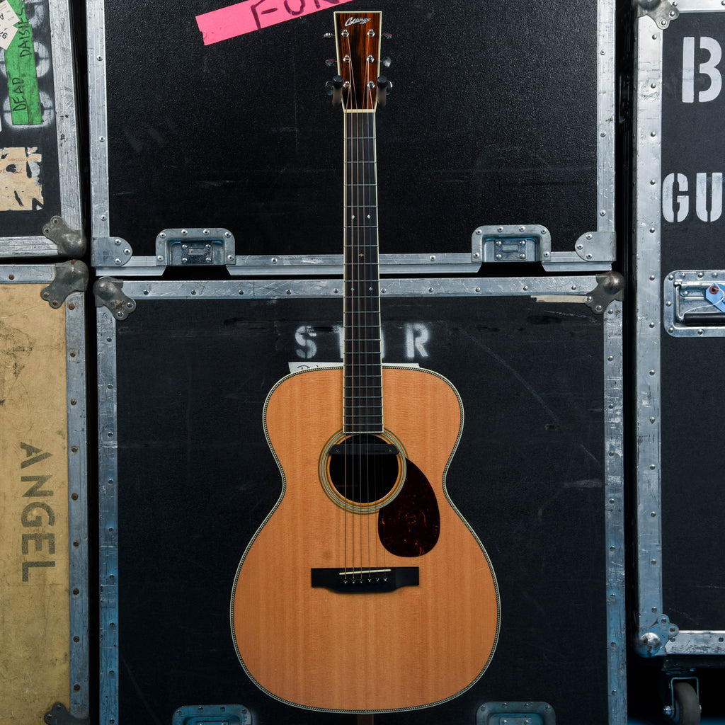 Collings OM2H Natural - MusicMarket