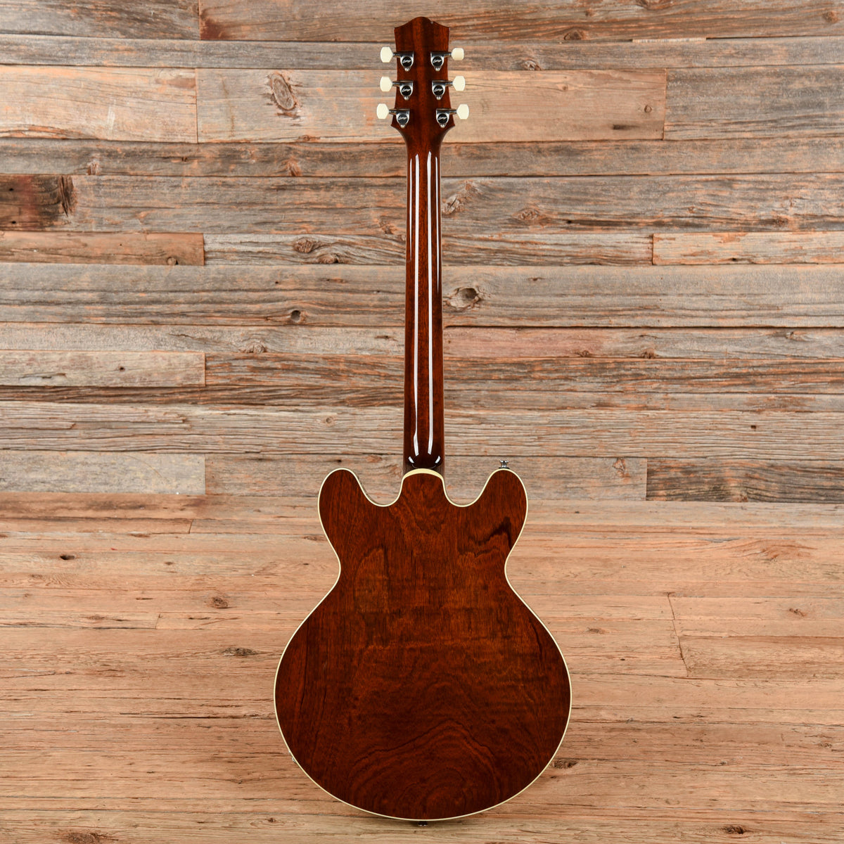 Collings I-35 Deluxe Tigers Eye Burst 2024 - View 5 | MusicMarket