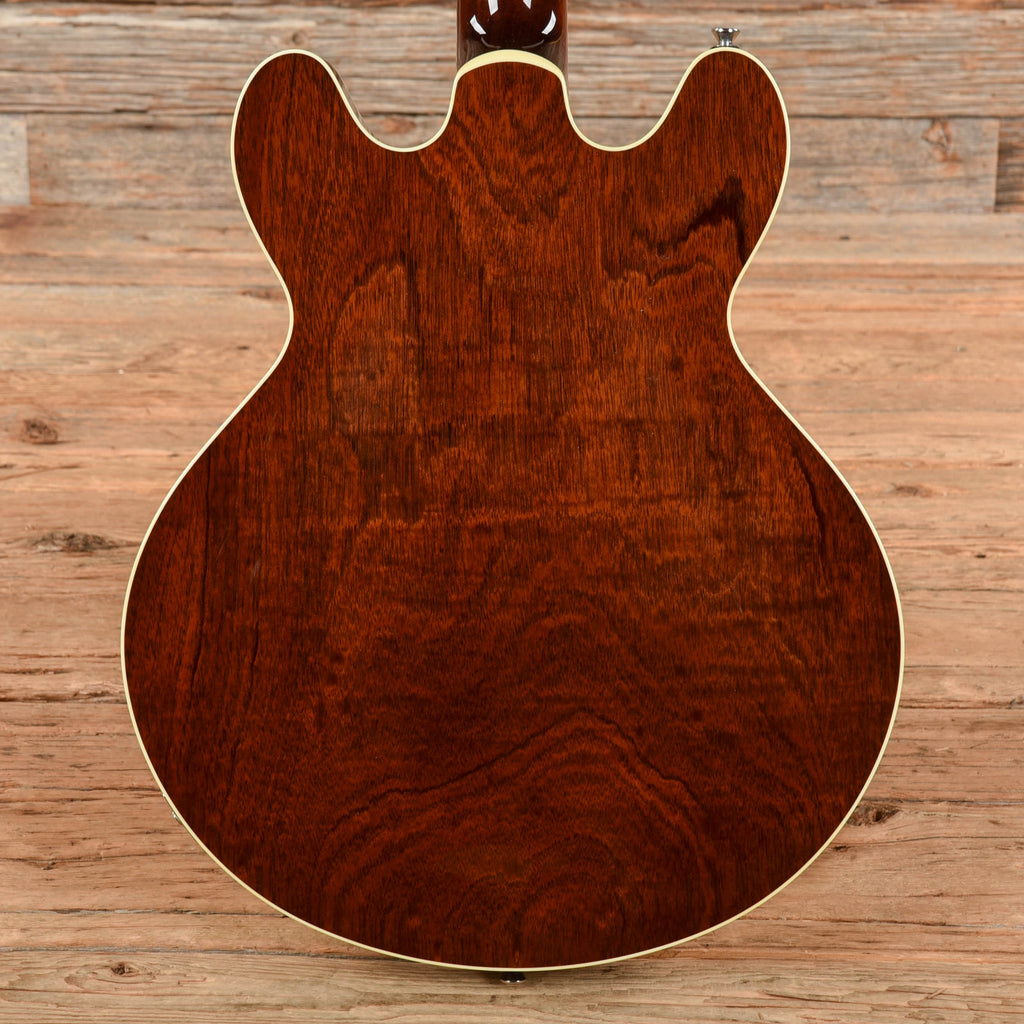 Collings I-35 Deluxe Tigers Eye Burst 2024 - View 3 | MusicMarket