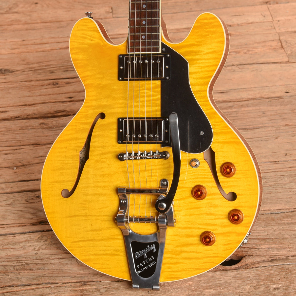 Collings I-35 LC Aged Lemon Burst w/Bigsby - View 2 | MusicMarket