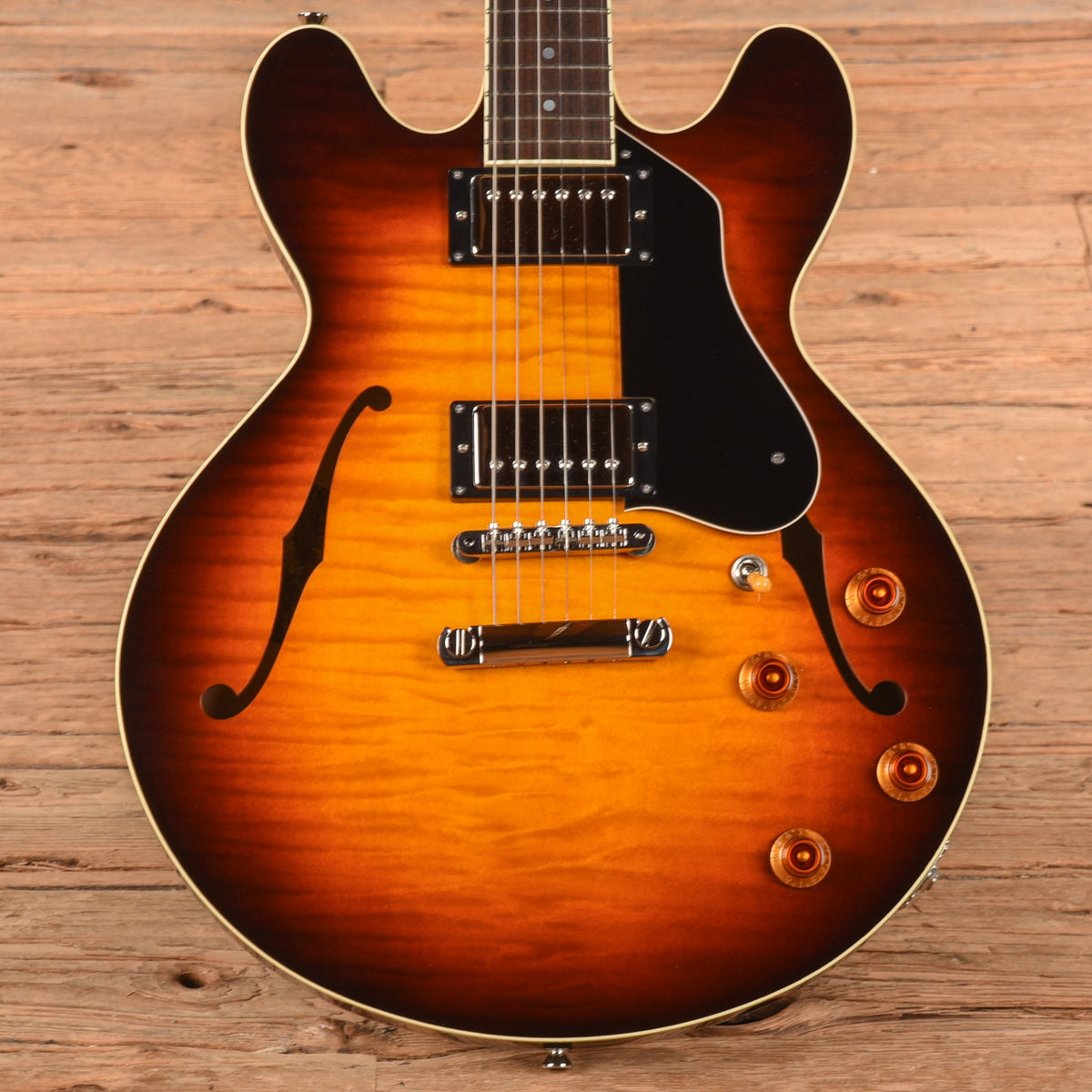 Collings I-35 LC Sunburst 2020 - MusicMarket