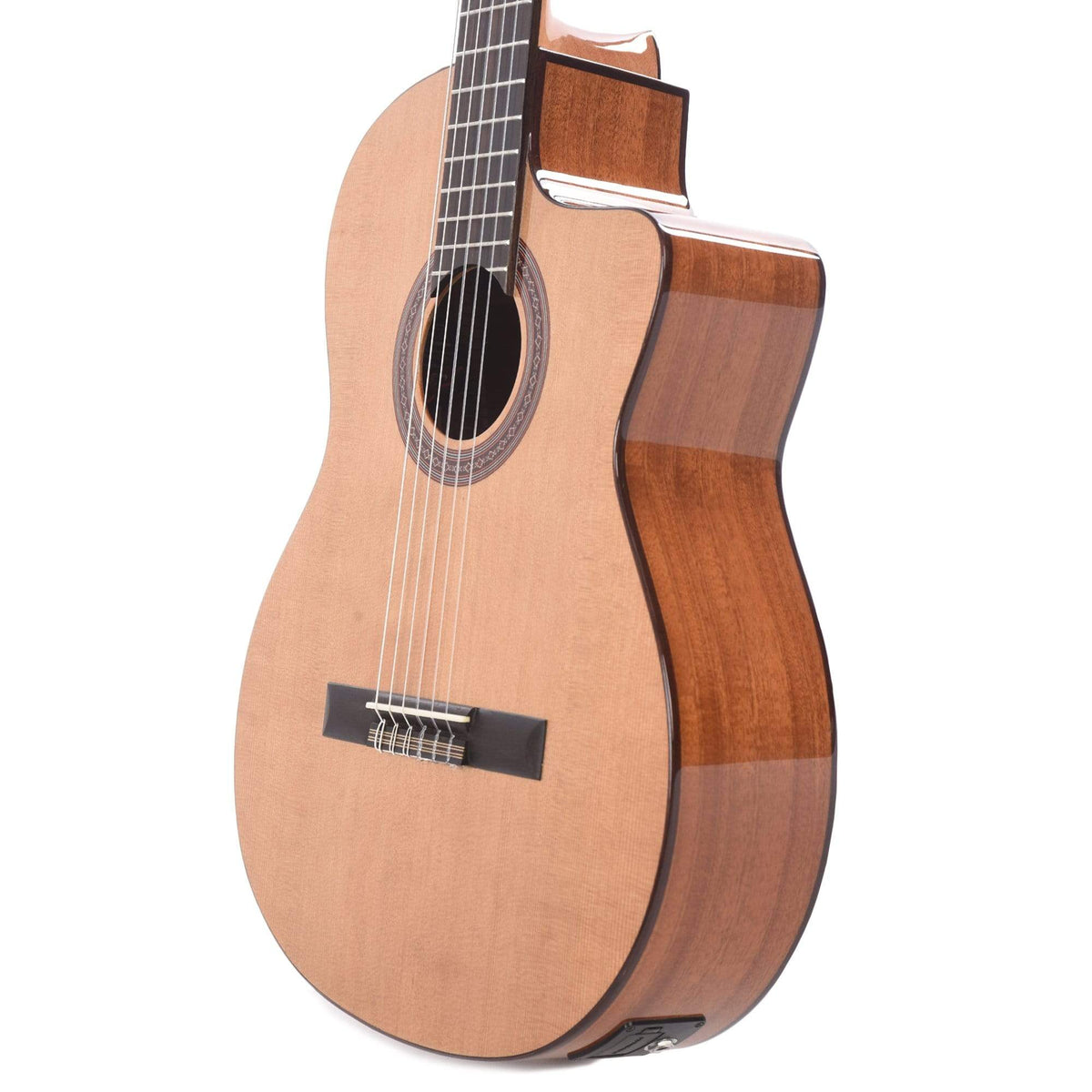 Cordoba C5-CE Solid Western Red Cedar/Mahogany Natural - View 2 | MusicMarket
